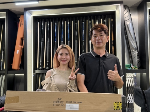 Mua Cơ Bida Ở Đâu Chất Lượng Có Giá Tốt Nhất, Chính Hãng? Đến Ngay Billiards Omega