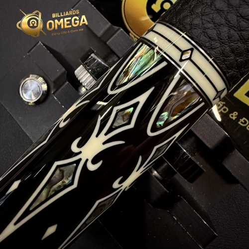 Chuôi Predator IKON CHINA EBONY 